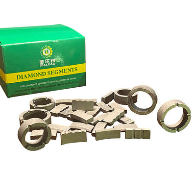 Rusya Piyasasındaki Demirli Beton için Hızlı Kesme Elmas Tacı Segmenti